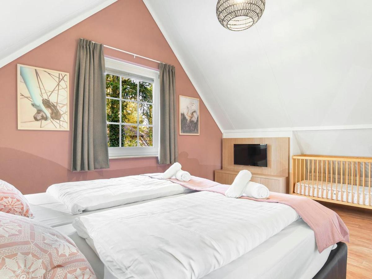 Hotel Landal Het Land Van Bartje Ees Zewnętrze zdjęcie
